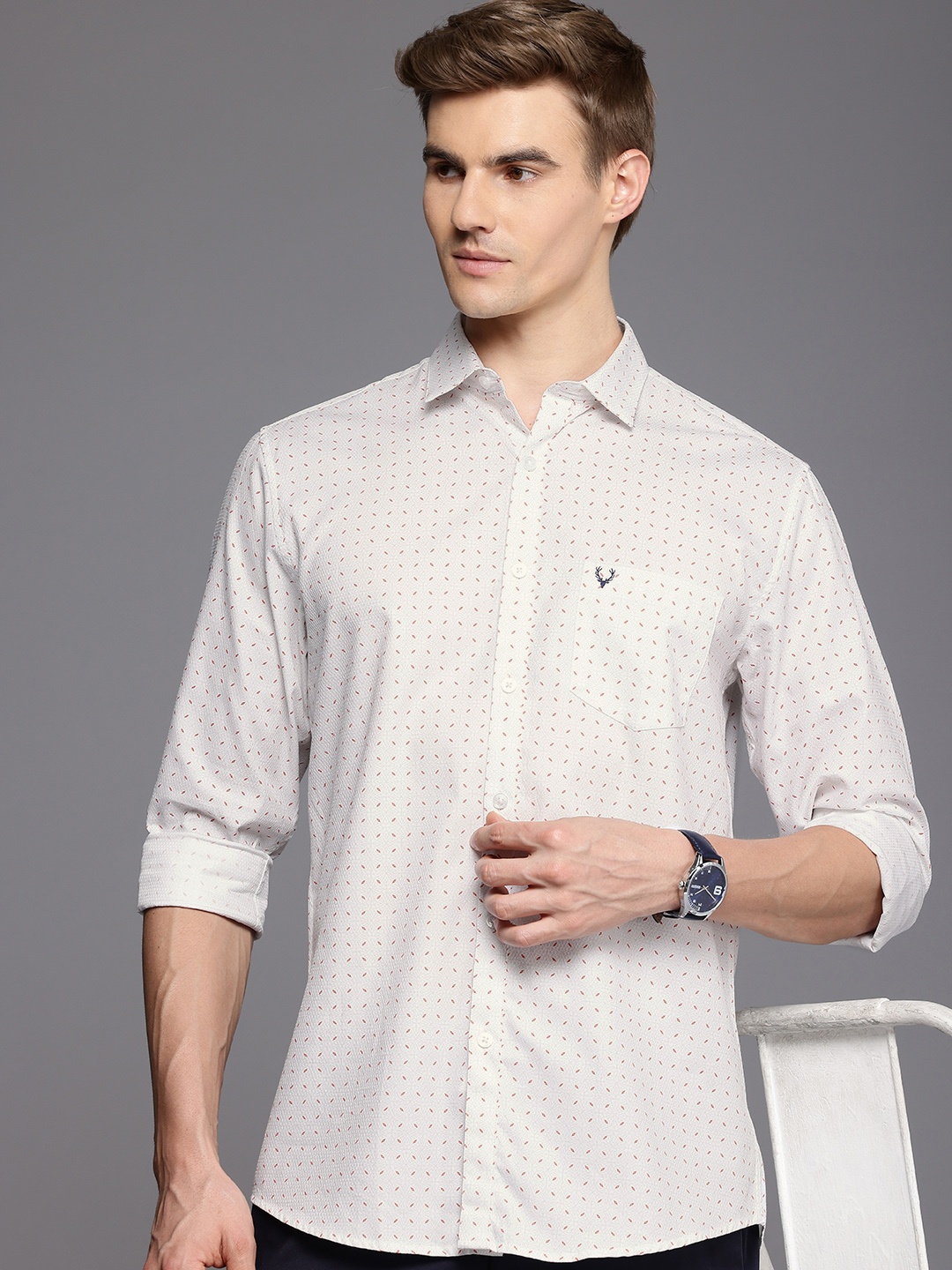 Allen Solly Classic Geometric Printed Cutaway Collar Pure Cotton Casual Shirt, White
Allen Solly Classic Geometric Printed Cutaway Collar Pure Cotton Casual Shirt, White