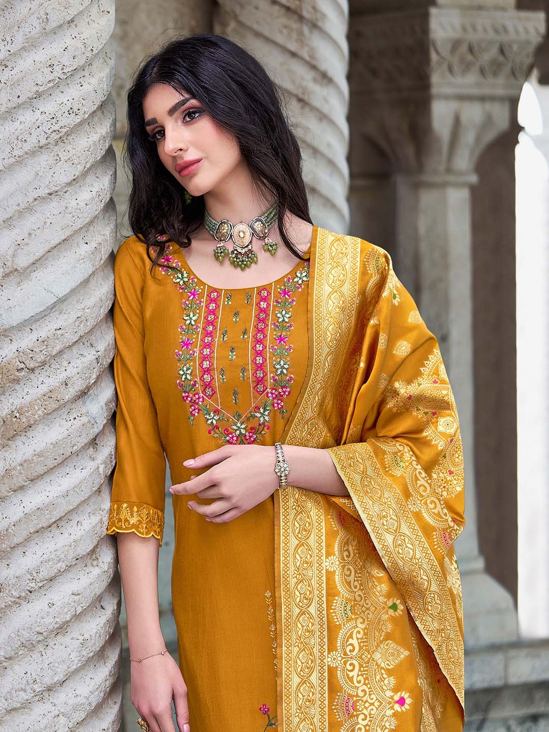 MOJILAA Floral Regular Beads and Stones Straight Kurta with Trousers & With Dupatta, Mustard
MOJILAA Floral Regular Beads and Stones Straight Kurta with Trousers & With Dupatta, Mustard