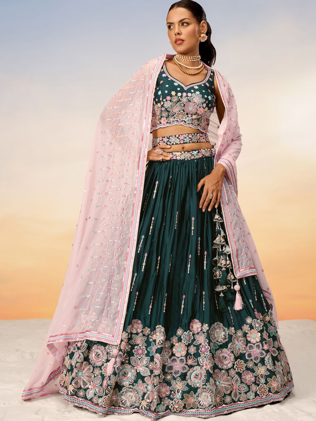 panchhi Embroidered Sequinned Semi-Stitched Lehenga & Unstitched Blouse With Dupatta, Green
panchhi Embroidered Sequinned Semi-Stitched Lehenga & Unstitched Blouse With Dupatta, Green