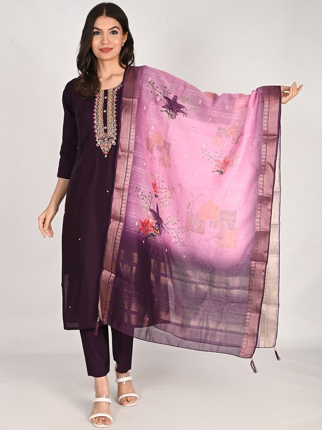 KALINI Floral Embroidered Pure Cotton Straight Kurta & Trousers With Dupatta, Burgundy
KALINI Floral Embroidered Pure Cotton Straight Kurta & Trousers With Dupatta, Burgundy