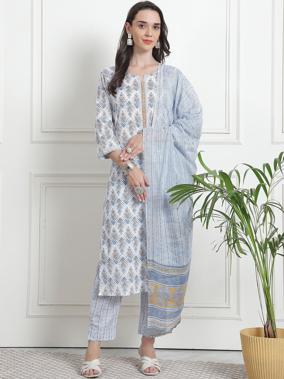 KALINI Printed Regular Thread Work Pure Cotton Straight Kurta with Trousers & With Dupatta, Grey
KALINI Printed Regular Thread Work Pure Cotton Straight Kurta with Trousers & With Dupatta, Grey