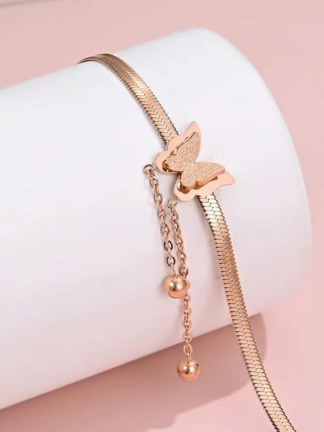 MYKI Gold-Plated Stainless Steel Cubic Zirconia Butterfly Shape Pendant With Chain, Rose gold
MYKI Gold-Plated Stainless Steel Cubic Zirconia Butterfly Shape Pendant With Chain, Rose gold