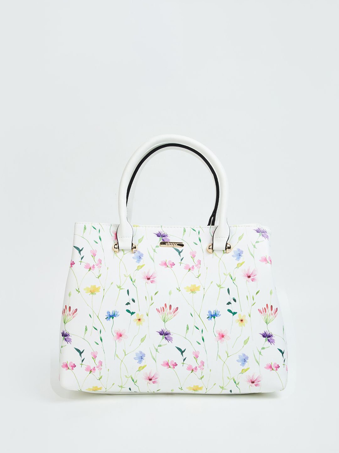 Ginger by Lifestyle Floral Printed PU Oversized Bucket Handheld Bag with Cut Work, White
Ginger by Lifestyle Floral Printed PU Oversized Bucket Handheld Bag with Cut Work, White