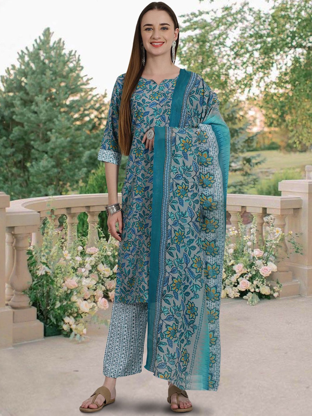 7Threads Floral Printed Notched Round Neck Pure Cotton Kurta with Trousers & Dupatta, Grey melange
7Threads Floral Printed Notched Round Neck Pure Cotton Kurta with Trousers & Dupatta, Grey melange