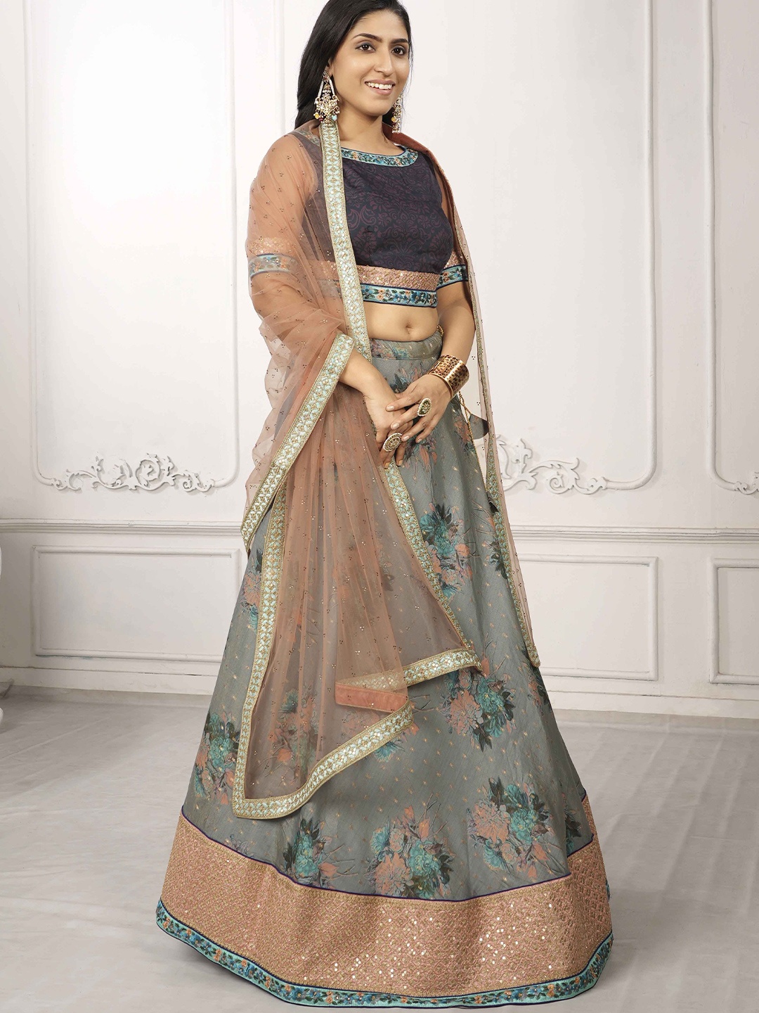 SAPTRANGI Floral Printed Sequinned Ready to Wear Lehenga & Blouse With Dupatta, Grey
SAPTRANGI Floral Printed Sequinned Ready to Wear Lehenga & Blouse With Dupatta, Grey