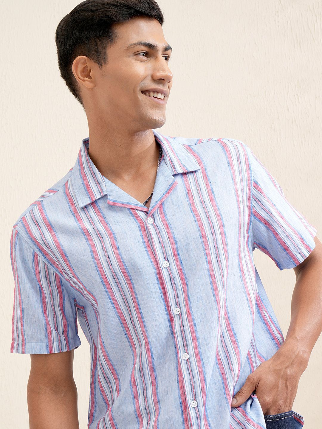 LOCOMOTIVE Men Cuban Collar Vertical Striped Cotton Relaxed Fit Casual Shirt, Blue
LOCOMOTIVE Men Cuban Collar Vertical Striped Cotton Relaxed Fit Casual Shirt, Blue