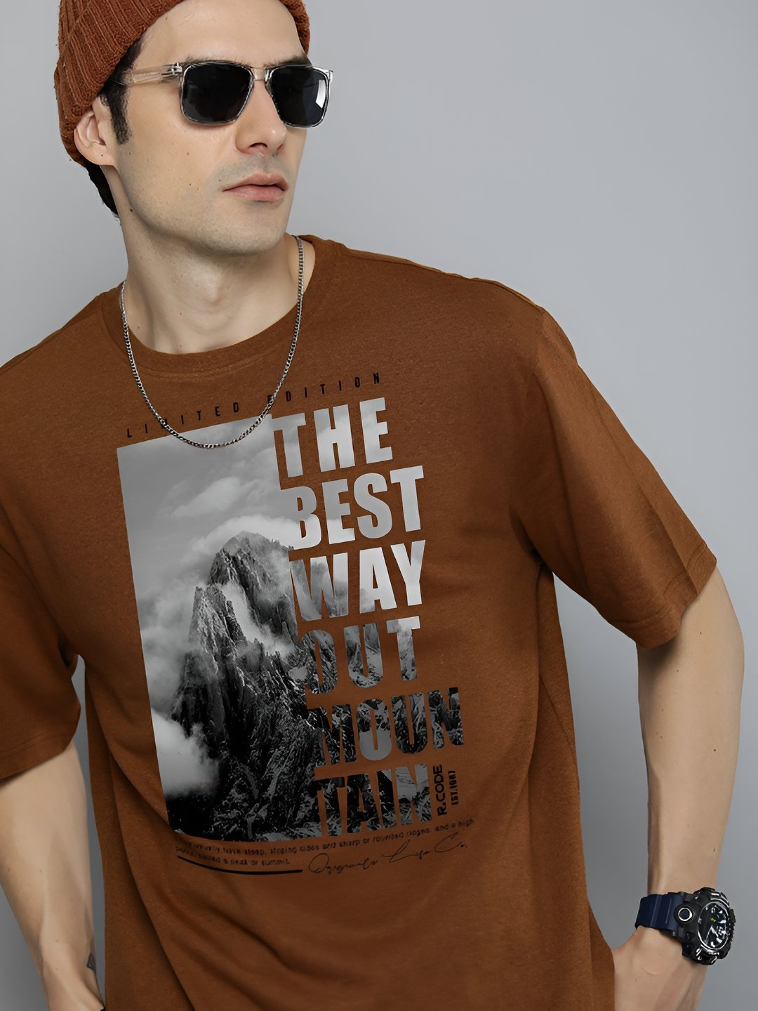 The Roadster Lifestyle Co.Men Graphic Printed Round Neck Cotton Oversized T-Shirt, Mustard
The Roadster Lifestyle Co.Men Graphic Printed Round Neck Cotton Oversized T-Shirt, Mustard