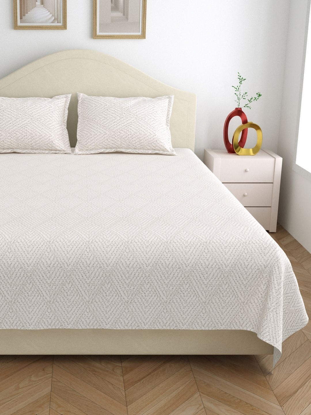 DREAM WEAVERZ Beige Geometric Printed Cotton 220 TC King Bedsheet With 2 Pillow Covers
DREAM WEAVERZ Beige Geometric Printed Cotton 220 TC King Bedsheet With 2 Pillow Covers