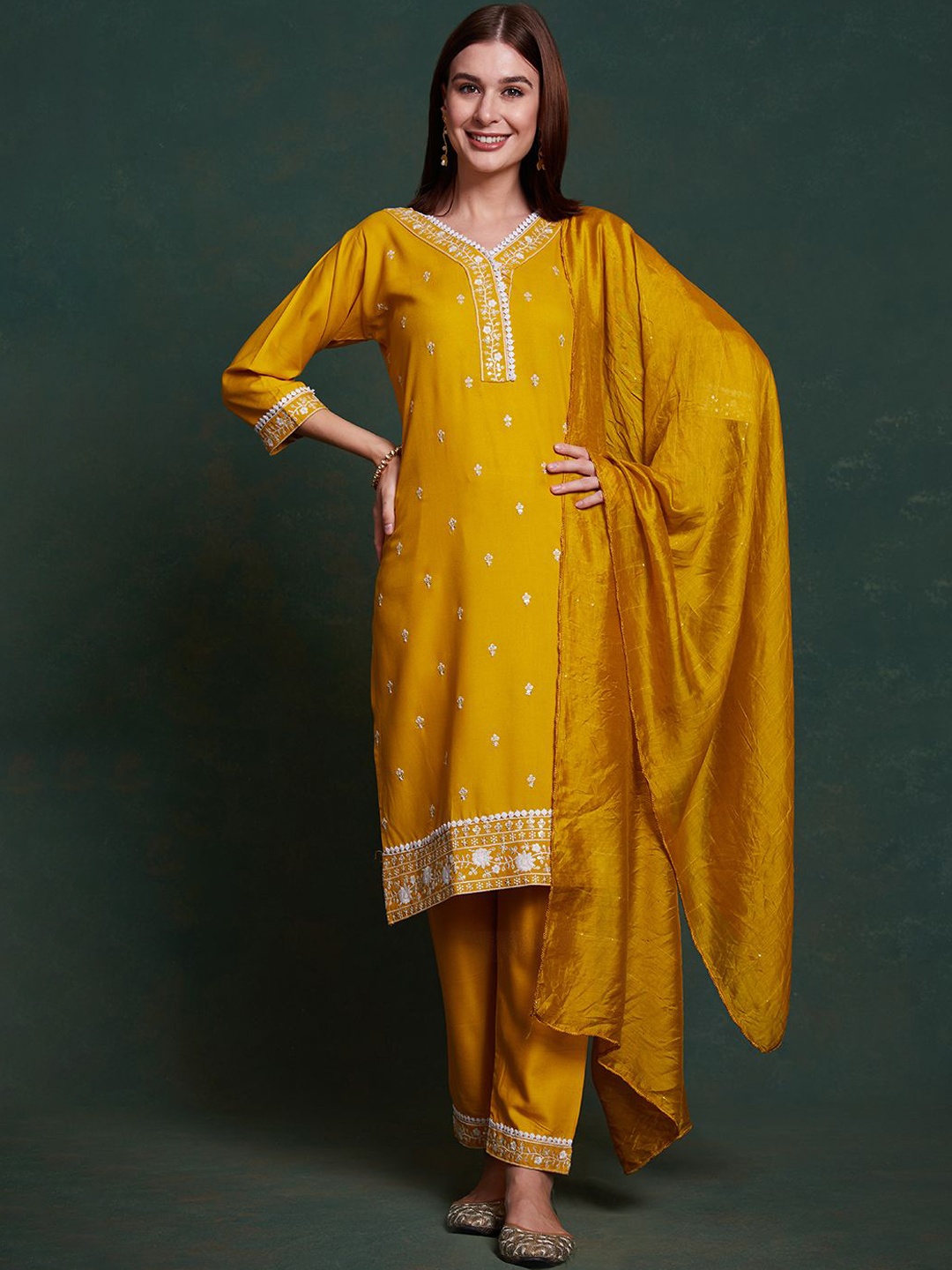 KALINI Floral Embroidered V-Neck Sequinned Straight Kurta With Trousers & Dupatta, Mustard
KALINI Floral Embroidered V-Neck Sequinned Straight Kurta With Trousers & Dupatta, Mustard