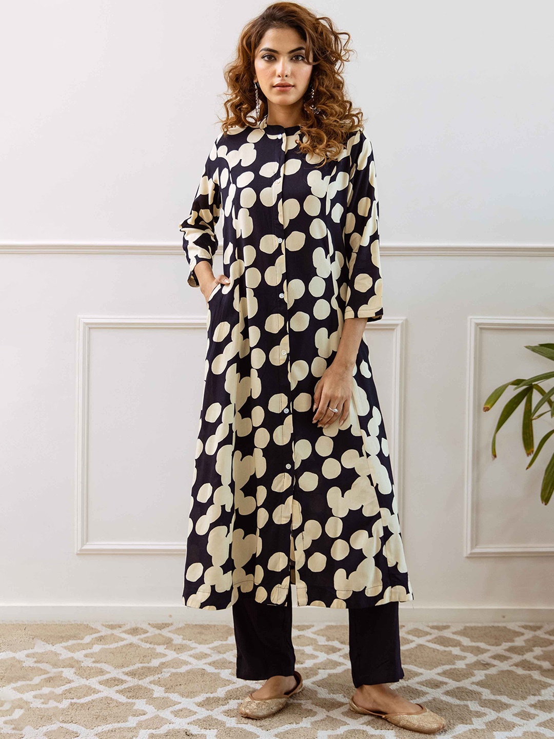 KALINI Polka Dots Printed Mandarin Collar Panelled A-Line Kurta with Trousers, Navy blue
KALINI Polka Dots Printed Mandarin Collar Panelled A-Line Kurta with Trousers, Navy blue