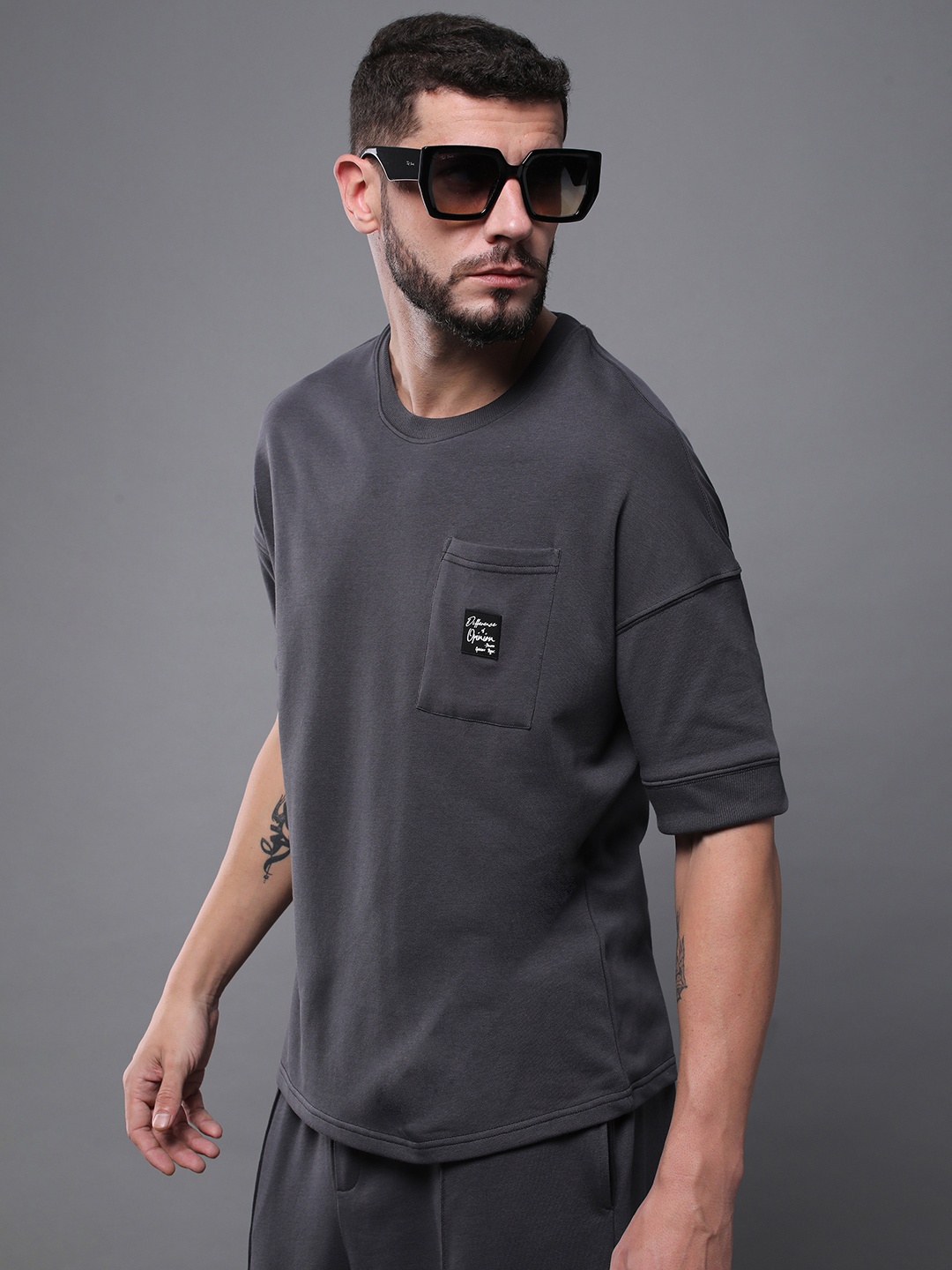 Difference of Opinion Men Oversized Drop Shoulder Ultra Soft Drapey Cotton T-Shirt, Grey
Difference of Opinion Men Oversized Drop Shoulder Ultra Soft Drapey Cotton T-Shirt, Grey