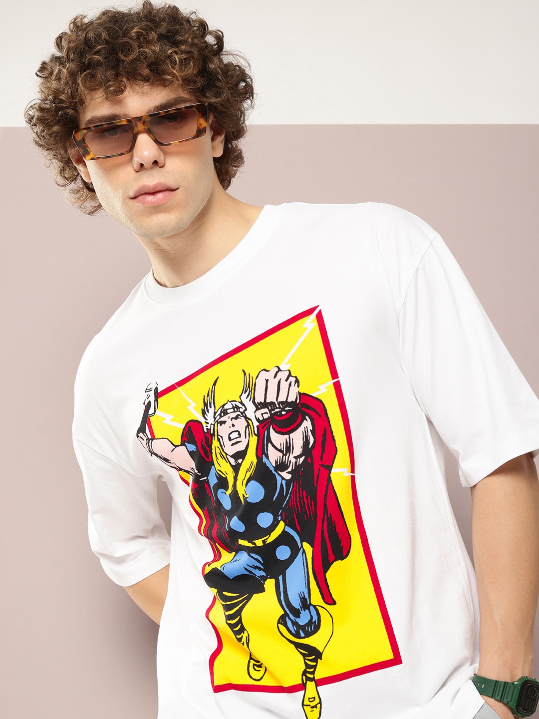 Kook N Keech Marvel Men Printed Drop-Shoulder Sleeves Oversized Pure Cotton T-shirt, White
Kook N Keech Marvel Men Printed Drop-Shoulder Sleeves Oversized Pure Cotton T-shirt, White