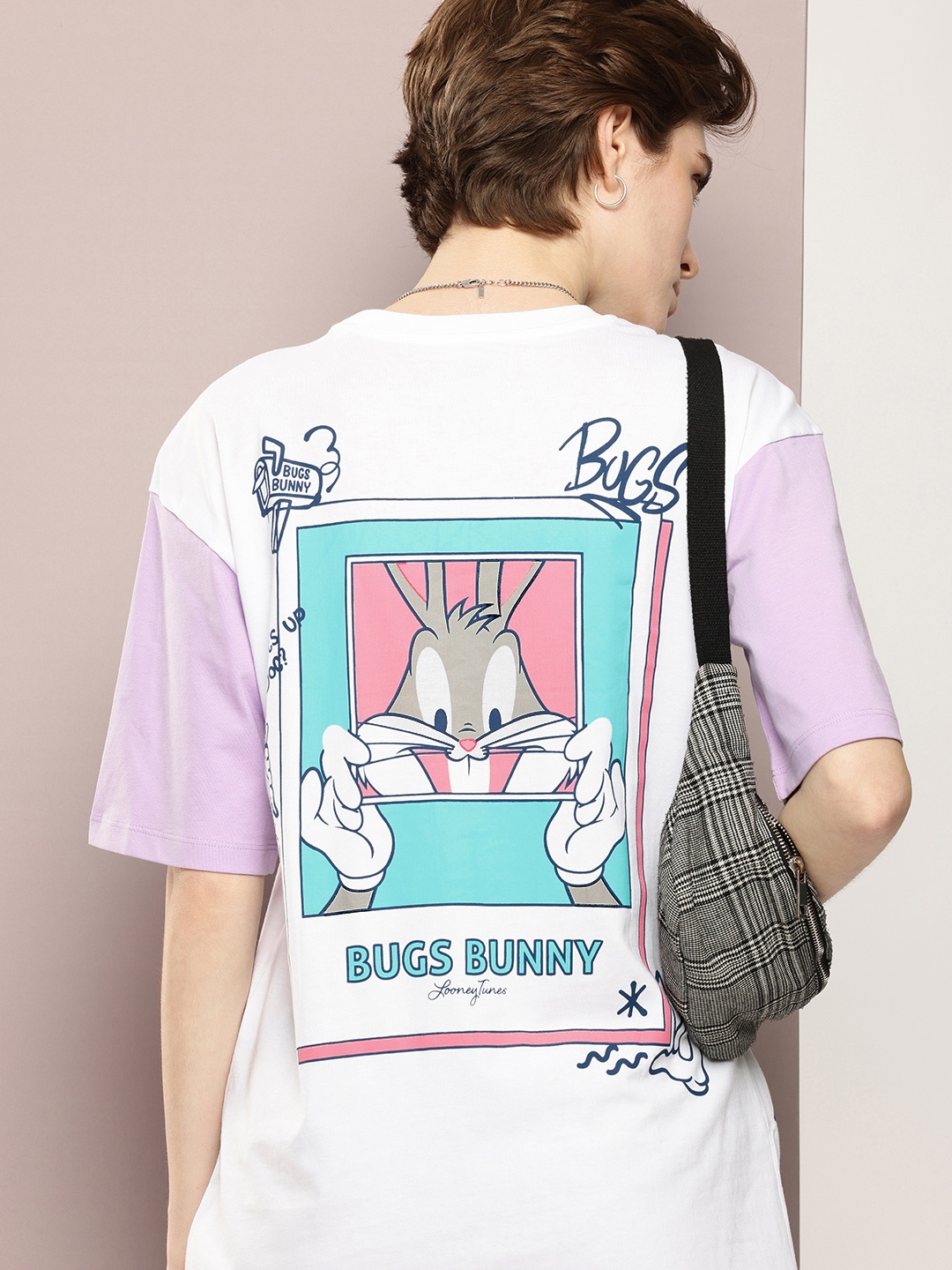 Kook N Keech Looney Tunes Printed Drop-Shoulder Sleeves Pure Cotton Oversized T-shirt, White
Kook N Keech Looney Tunes Printed Drop-Shoulder Sleeves Pure Cotton Oversized T-shirt, White