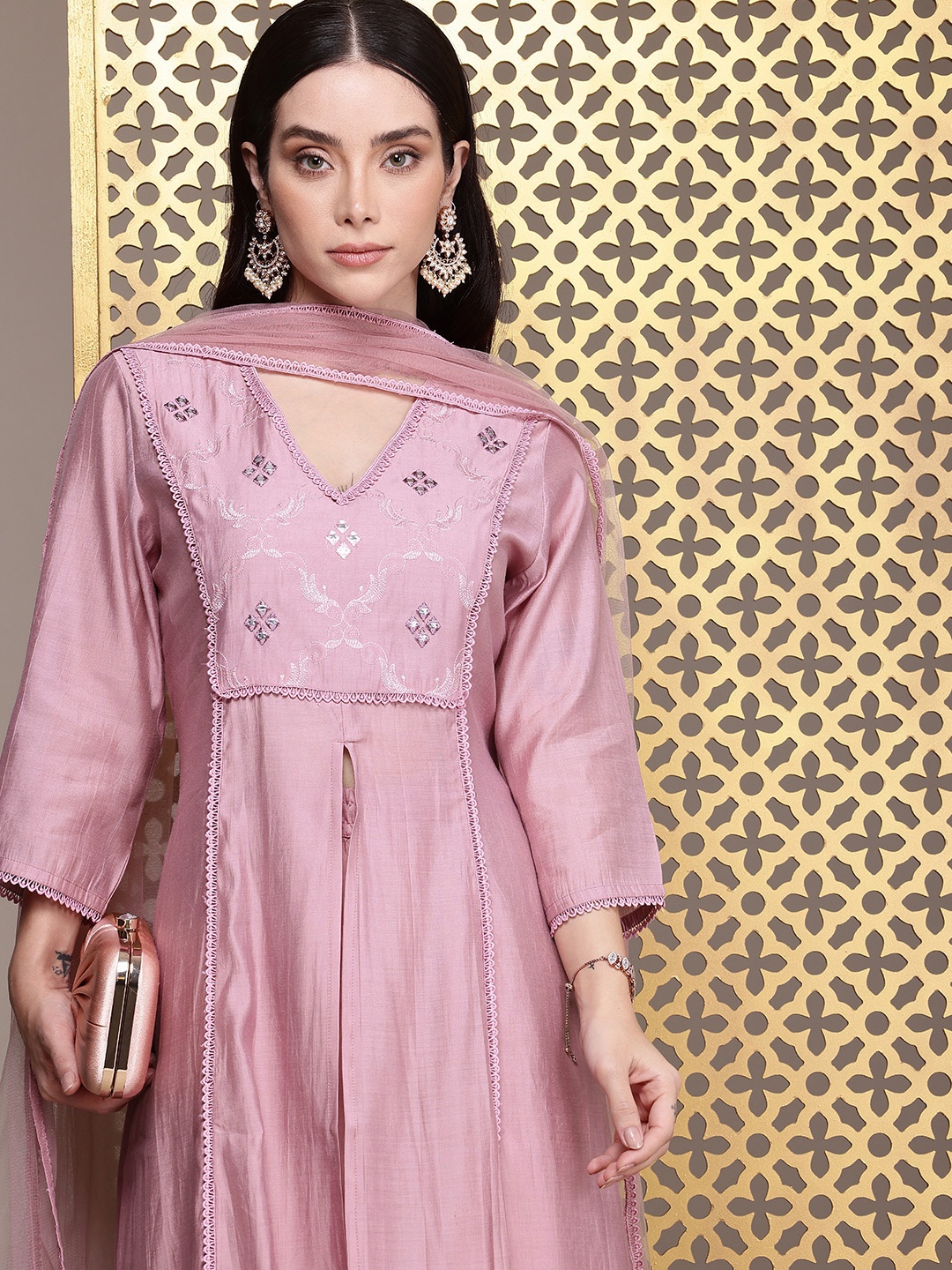 House of Pataudi Jashn Yoke Design Embroidered Thread Work Kurta with Palazzos & Dupatta, Pink
House of Pataudi Jashn Yoke Design Embroidered Thread Work Kurta with Palazzos & Dupatta, Pink