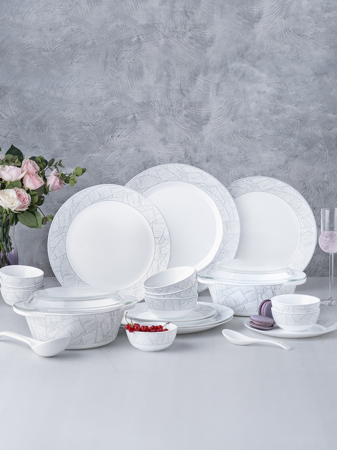 Larah by BOROSIL Premia Series Ivy White & Grey 51 Pieces Printed Opalware Dinner set
Larah by BOROSIL Premia Series Ivy White & Grey 51 Pieces Printed Opalware Dinner set