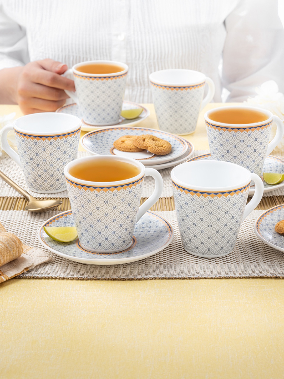 Larah by BOROSIL Premia Series Kosmia White 12pc Printed Mug and Saucer 160ml Each
Larah by BOROSIL Premia Series Kosmia White 12pc Printed Mug and Saucer 160ml Each