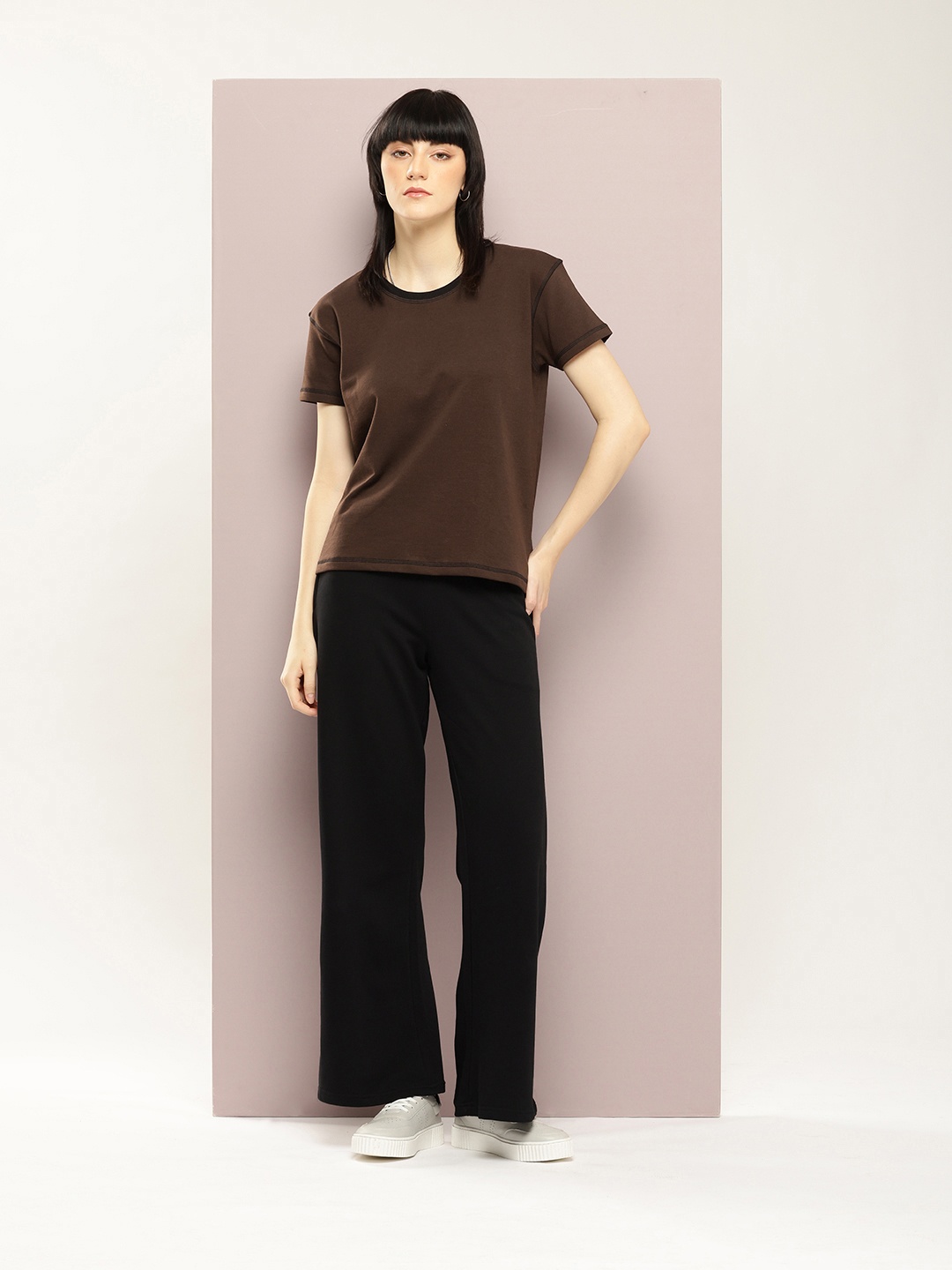 DILLINGER Women Oversized Drop Shoulder Ultra Soft Drapey Cotton Crew Co-Ords Set, Brown
DILLINGER Women Oversized Drop Shoulder Ultra Soft Drapey Cotton Crew Co-Ords Set, Brown