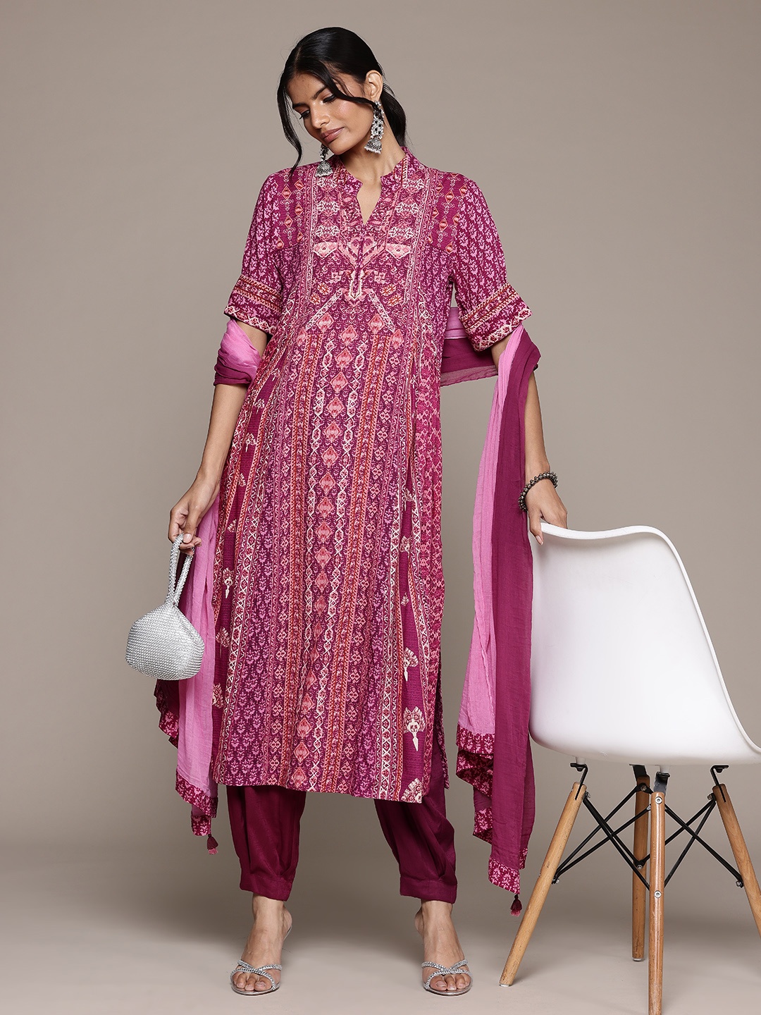 aarke Ritu Kumar Ethnic Motifs Printed Regular Kurta with Salwar & With Dupatta, Purple
aarke Ritu Kumar Ethnic Motifs Printed Regular Kurta with Salwar & With Dupatta, Purple