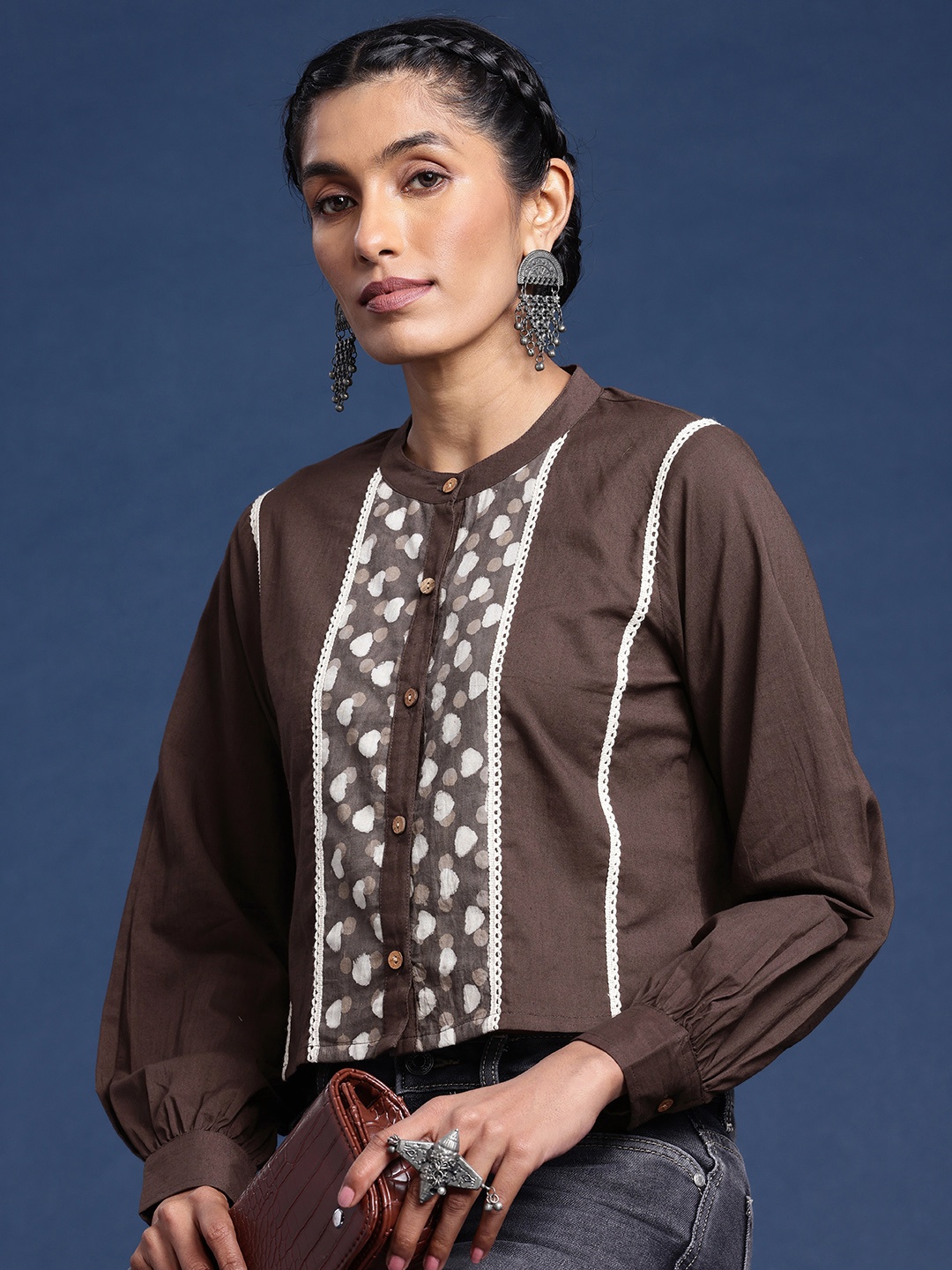 Taavi Hand Block Print Mandarin Collar Pure Cotton Crop Top with Lace Details, Brown
Taavi Hand Block Print Mandarin Collar Pure Cotton Crop Top with Lace Details, Brown