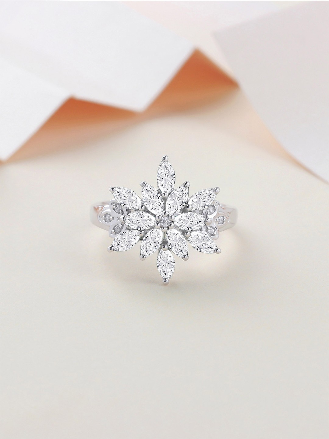 Ornate Jewels Women 925 Sterling Silver American Diamond Flower Cluster Cocktail Ring
Ornate Jewels Women 925 Sterling Silver American Diamond Flower Cluster Cocktail Ring