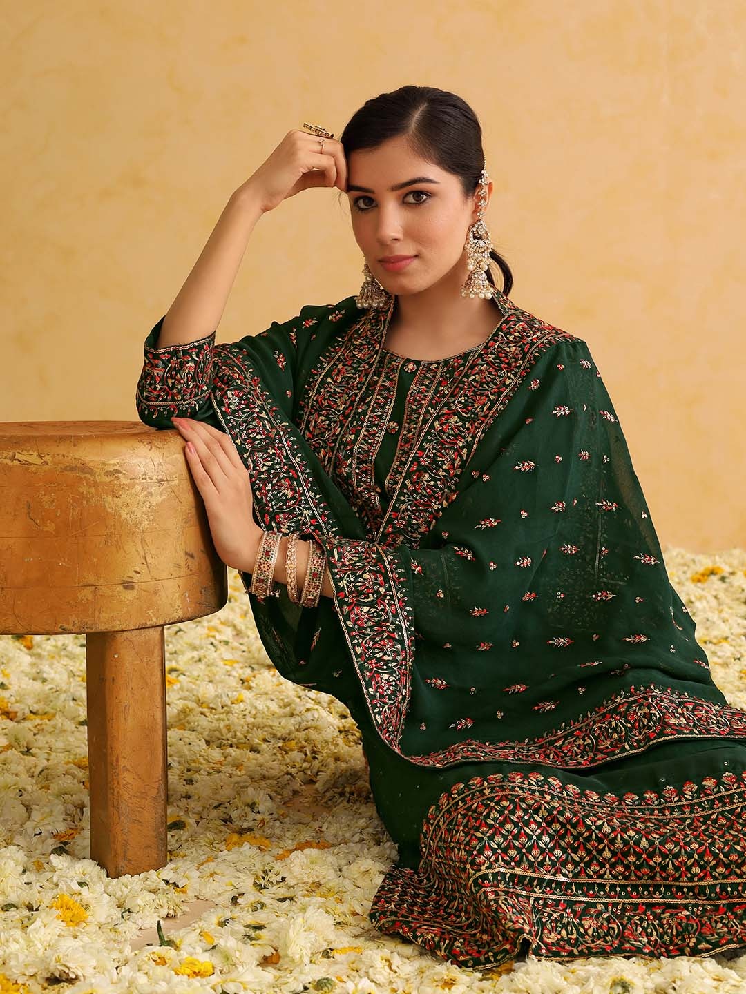 AHIKA Floral Embroidered Regular Thread Work Straight Kurta with Trousers & Dupatta, Green
AHIKA Floral Embroidered Regular Thread Work Straight Kurta with Trousers & Dupatta, Green
