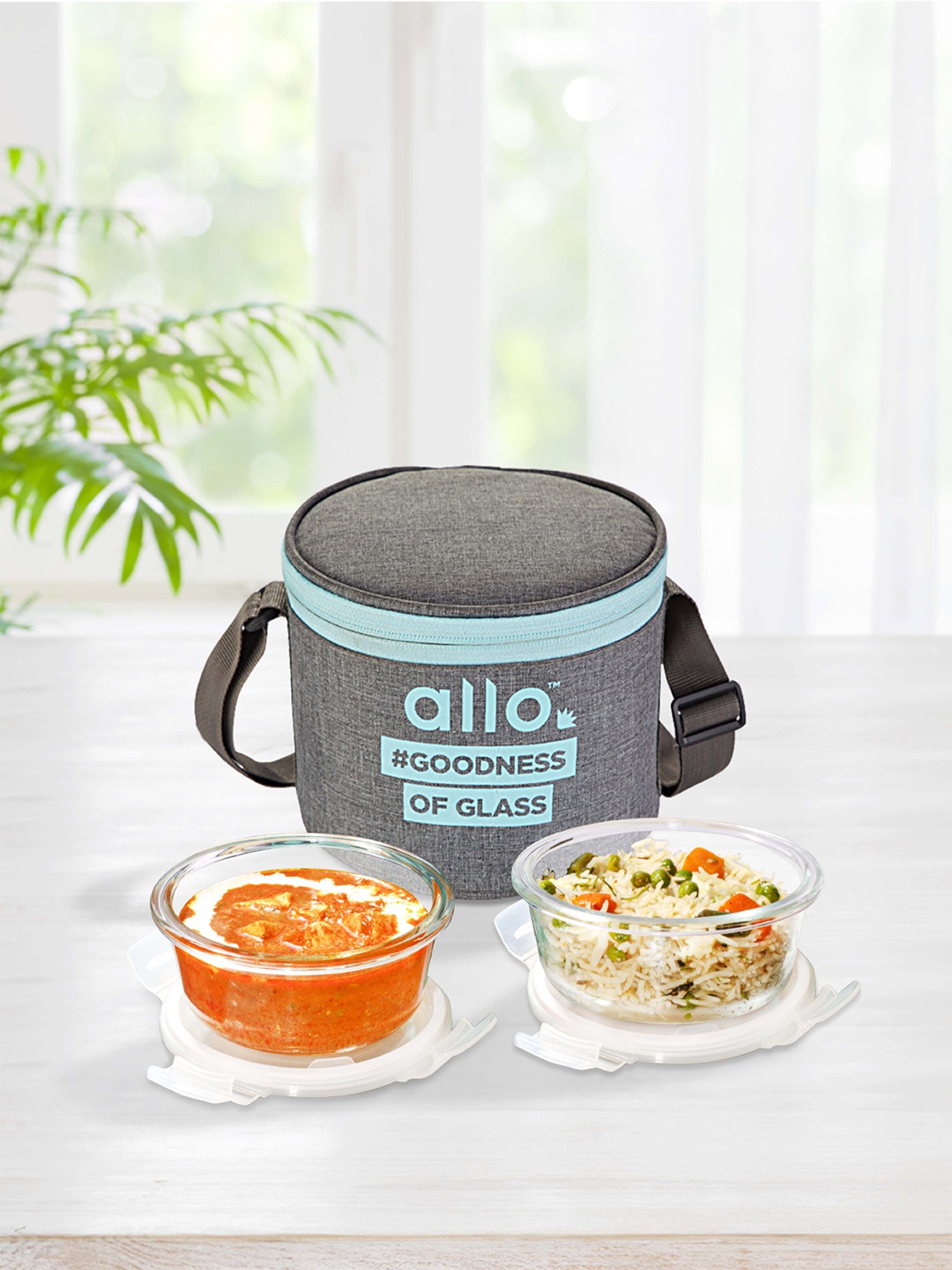 Allo Microwave Safe Glass Lunch Box with Detachable Lock with Canvas Grey Bag (400ml x 2)
Allo Microwave Safe Glass Lunch Box with Detachable Lock with Canvas Grey Bag (400ml x 2)