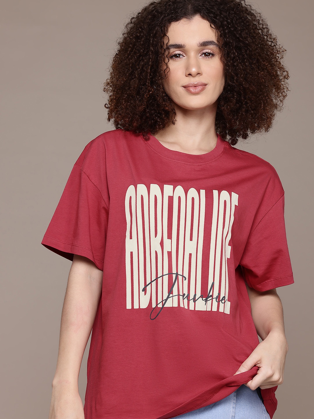 The Roadster Lifestyle Co. Typography Print Drop-Shoulder Sleeves Pure Cotton T-shirt, Red
The Roadster Lifestyle Co. Typography Print Drop-Shoulder Sleeves Pure Cotton T-shirt, Red