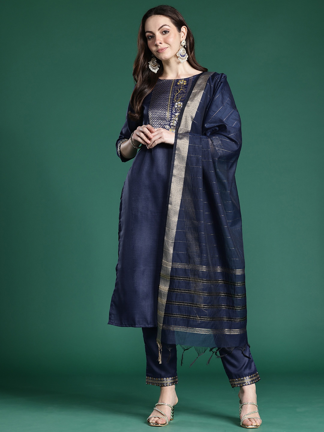 Indo Era Women Yoke Design Pure Cotton Kurta with Trousers & With Dupatta, Navy blue
Indo Era Women Yoke Design Pure Cotton Kurta with Trousers & With Dupatta, Navy blue