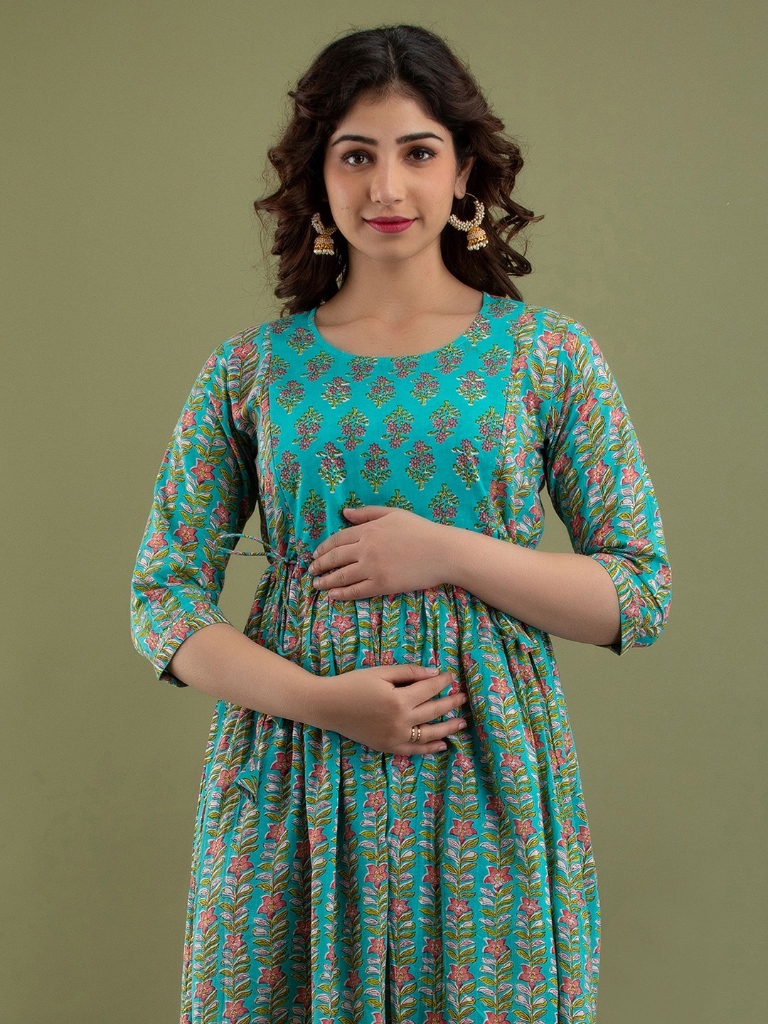 MURLI KURTI Floral Printed Round Neck Cotton Fit and Flare Maternity Ethnic Dress, Green
MURLI KURTI Floral Printed Round Neck Cotton Fit and Flare Maternity Ethnic Dress, Green