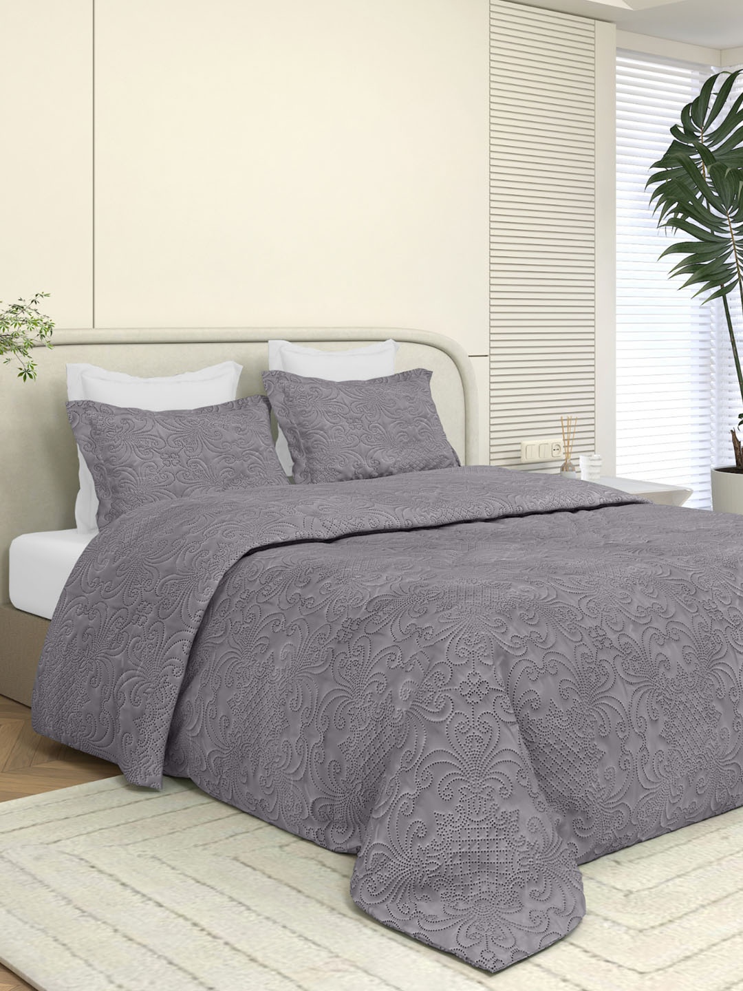 LABHAM Sensation Ultrasonic Quilted 300TC King Bed Cover with 2 Pillow Covers, Charcoal
LABHAM Sensation Ultrasonic Quilted 300TC King Bed Cover with 2 Pillow Covers, Charcoal