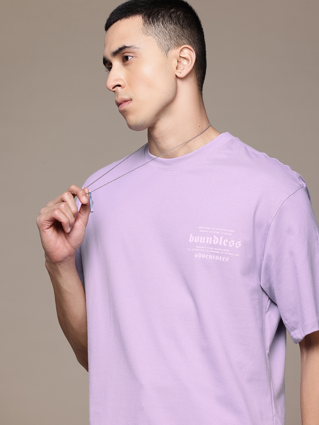 The Roadster Lifestyle Co. Typography Print Detail Drop-Shoulder Sleeves Cotton T-shirt, Lavender
The Roadster Lifestyle Co. Typography Print Detail Drop-Shoulder Sleeves Cotton T-shirt, Lavender
