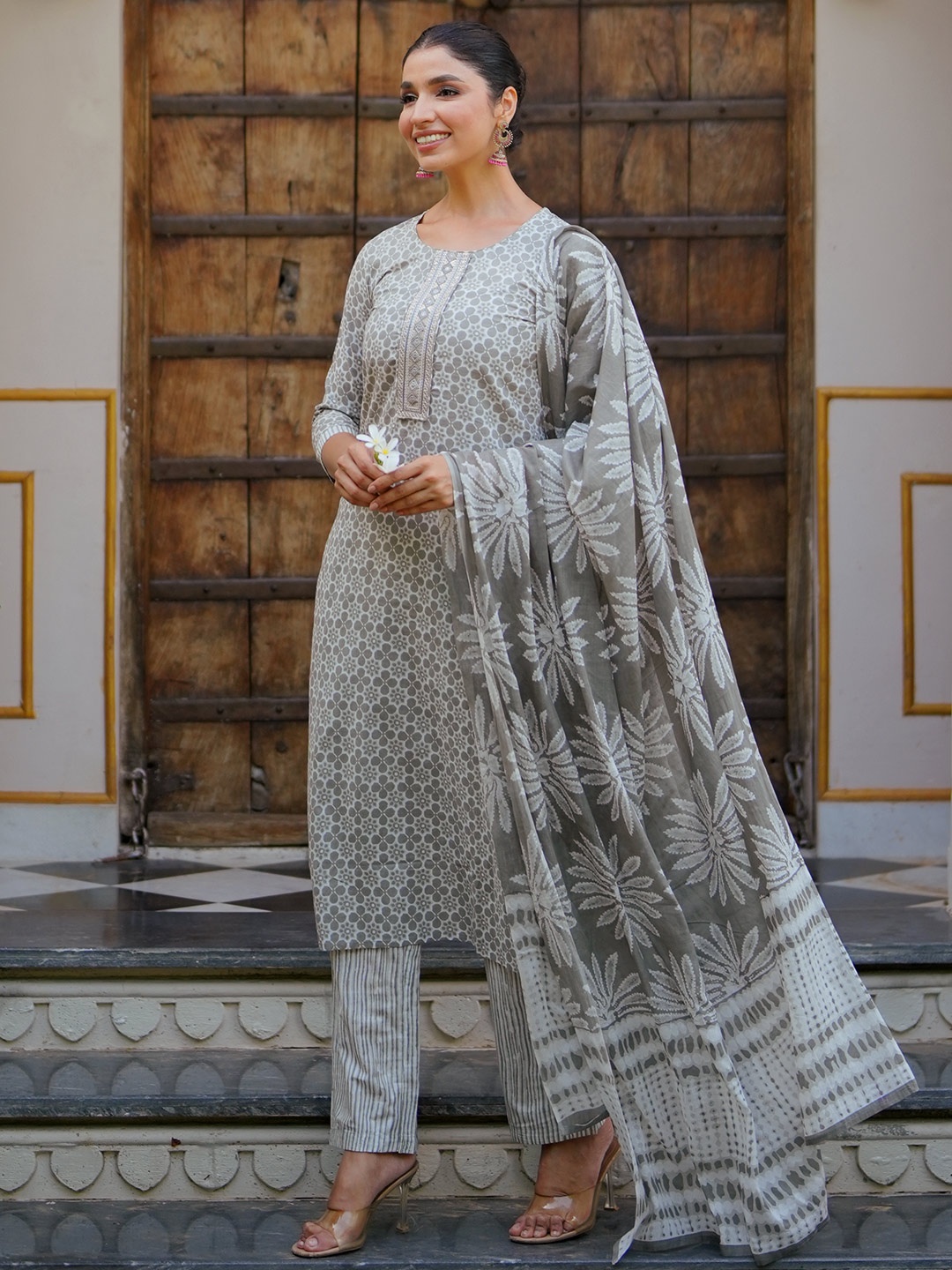 Libas Ethnic Motifs Printed Sequinned Pure Cotton A Line Kurta with Trousers & Dupatta, Grey
Libas Ethnic Motifs Printed Sequinned Pure Cotton A Line Kurta with Trousers & Dupatta, Grey