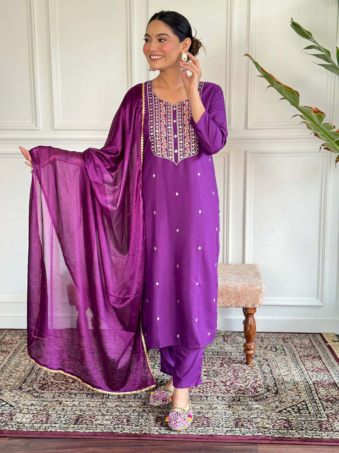 Meena Bazaar Ethnic Motifs Embroidered Thread Work Kurta with Trousers & Dupatta, Purple 
Meena Bazaar Ethnic Motifs Embroidered Thread Work Kurta with Trousers & Dupatta, Purple