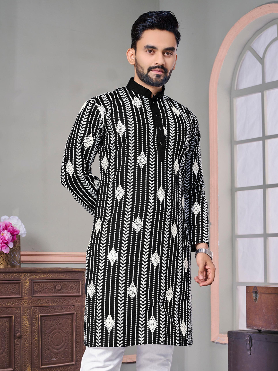 FoxDX Floral Embroidered Mandarin Collar Mirror Work Pure Cotton Straight Kurta, Black
FoxDX Floral Embroidered Mandarin Collar Mirror Work Pure Cotton Straight Kurta, Black