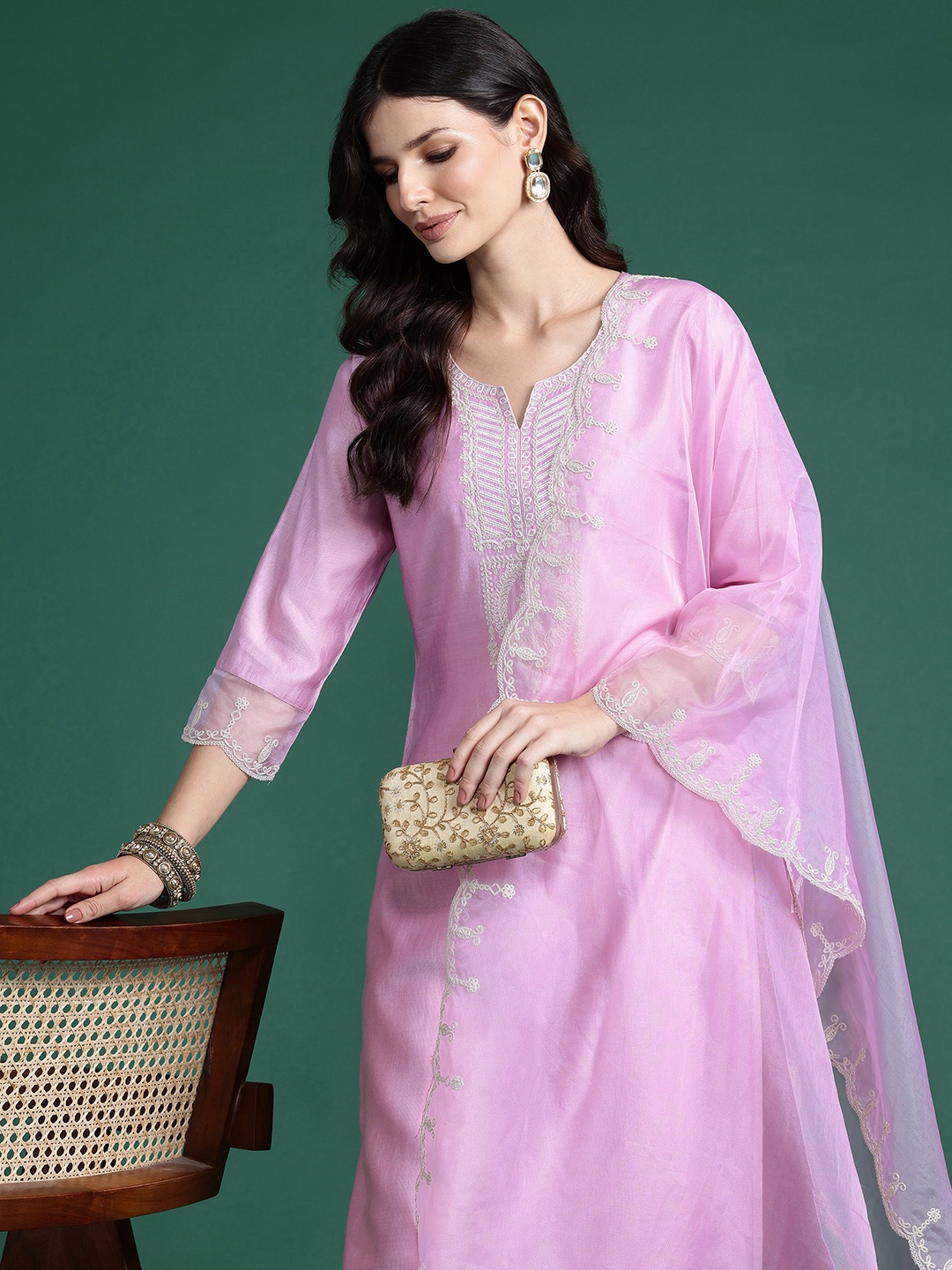 Indo Era Ethnic Motifs Embroidered Thread Work Liva Kurta with Trousers & With Dupatta, Lavender
Indo Era Ethnic Motifs Embroidered Thread Work Liva Kurta with Trousers & With Dupatta, Lavender