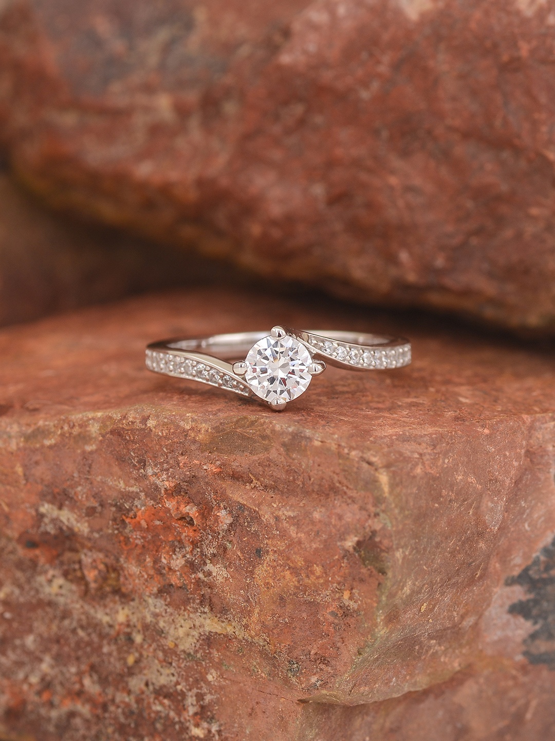 Ornate Jewels 925 Sterling Silver Rhodium-Plated AD and Solitaire Studded Finger Ring
Ornate Jewels 925 Sterling Silver Rhodium-Plated AD and Solitaire Studded Finger Ring