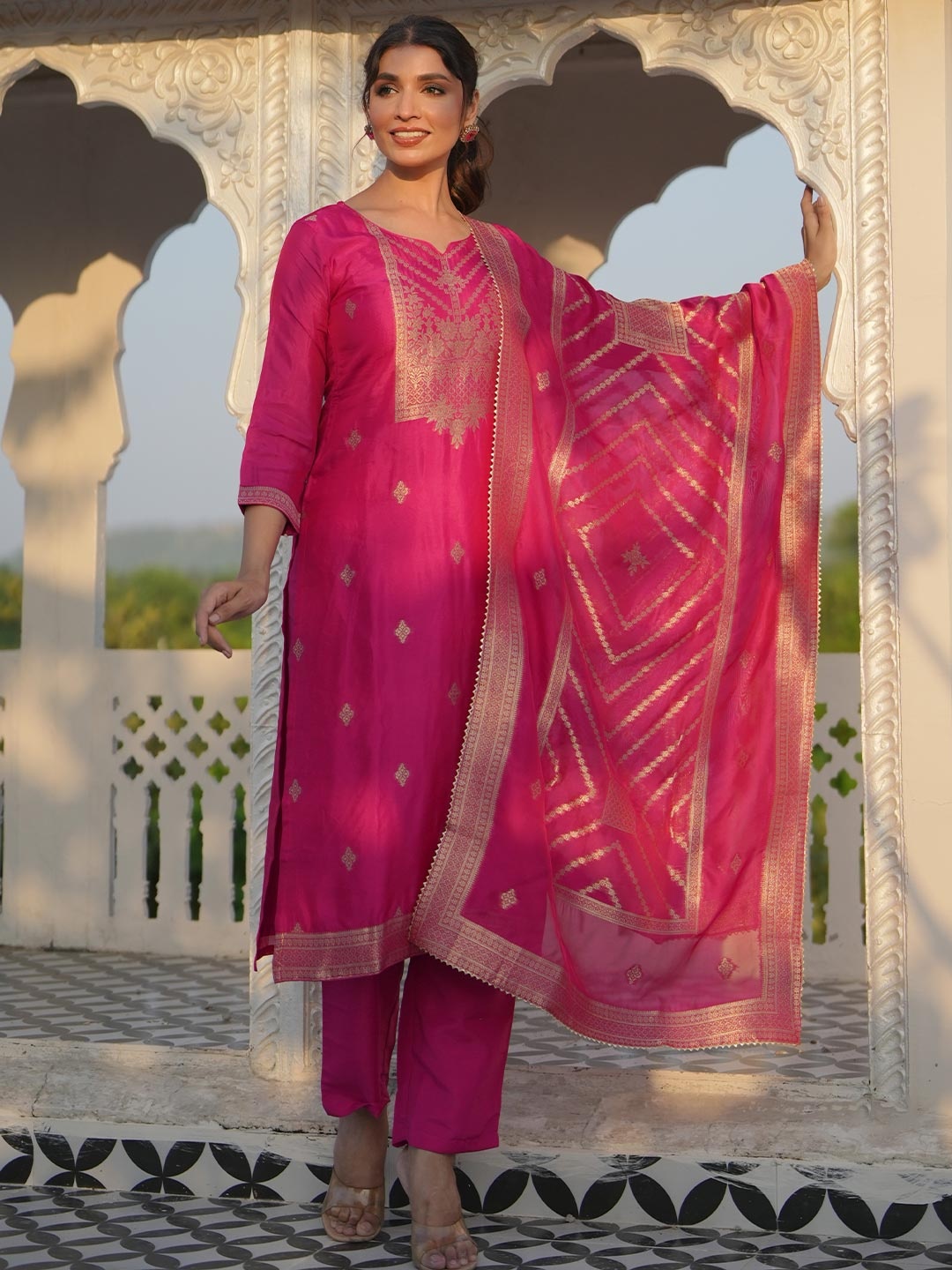 Libas Floral Woven Design Regular Zari Straight Kurta with Trousers & Dupatta, Pink
Libas Floral Woven Design Regular Zari Straight Kurta with Trousers & Dupatta, Pink