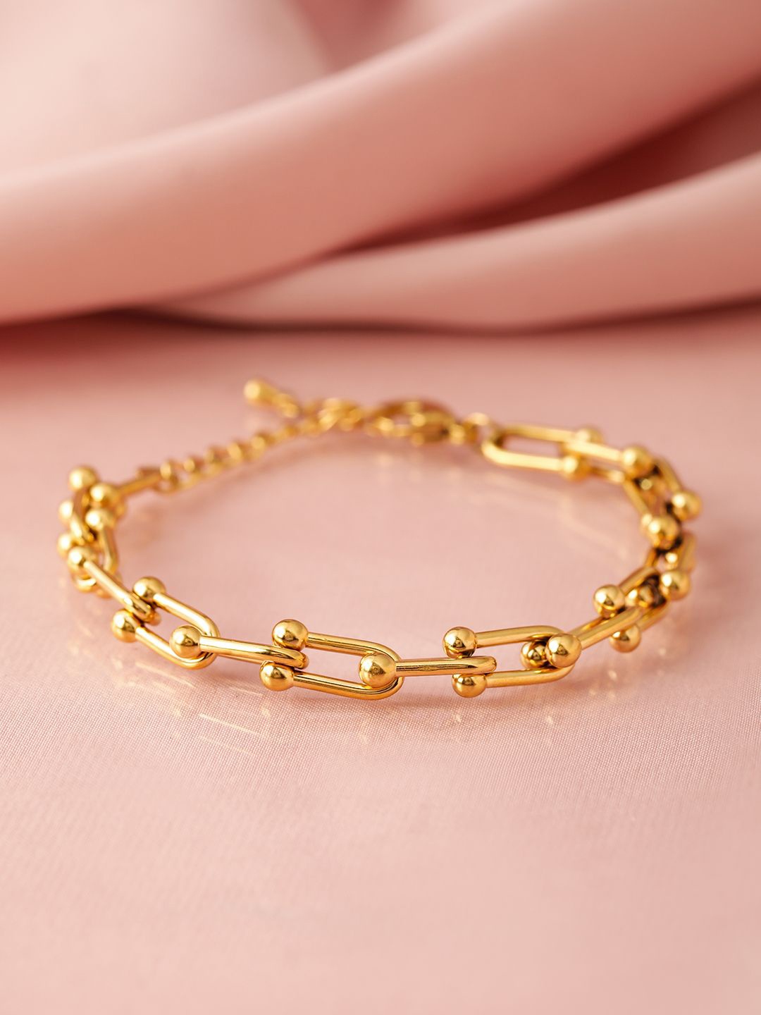 Rubans 18KT Gold-Plated Stainless Steel Tarnish-Free Waterproof Demi-Fine Link Bracelet
Rubans 18KT Gold-Plated Stainless Steel Tarnish-Free Waterproof Demi-Fine Link Bracelet