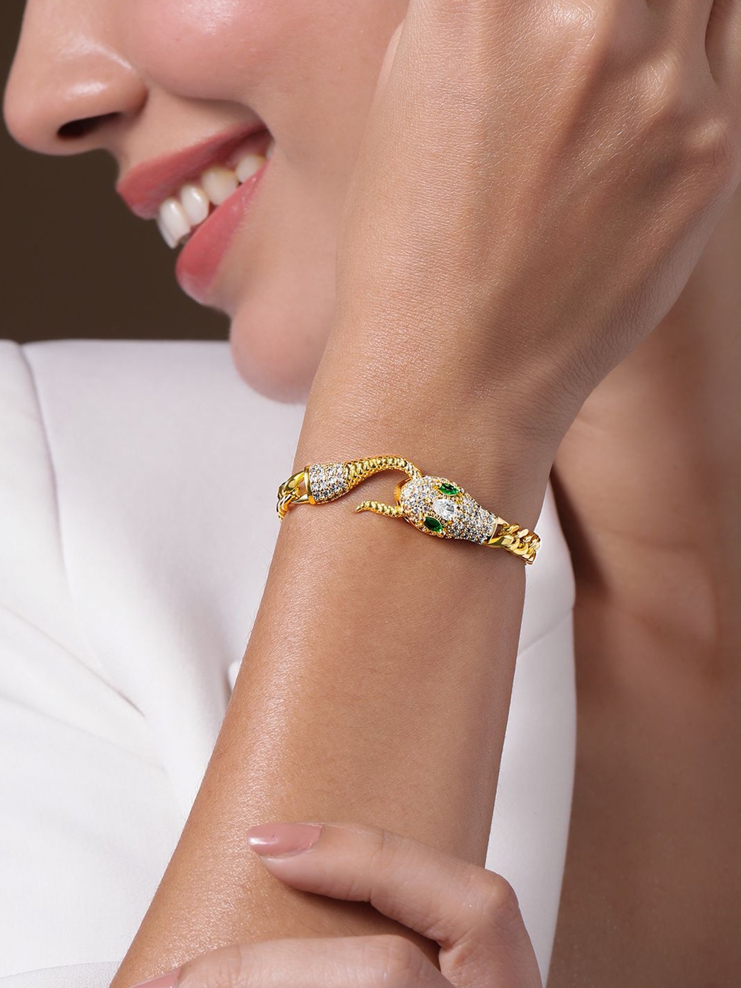 Rubans 18KT Gold-Plated Stainless Steel Tarnish-Free Emerald & CZ Demi-Fine Snake Bracelet
Rubans 18KT Gold-Plated Stainless Steel Tarnish-Free Emerald & CZ Demi-Fine Snake Bracelet