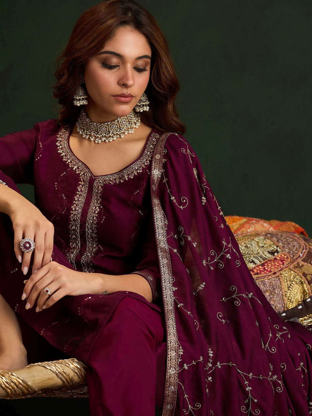 Indo Era Women Floral Embroidered Regular Kurta with Trousers & With Dupatta, Burgundy
Indo Era Women Floral Embroidered Regular Kurta with Trousers & With Dupatta, Burgundy