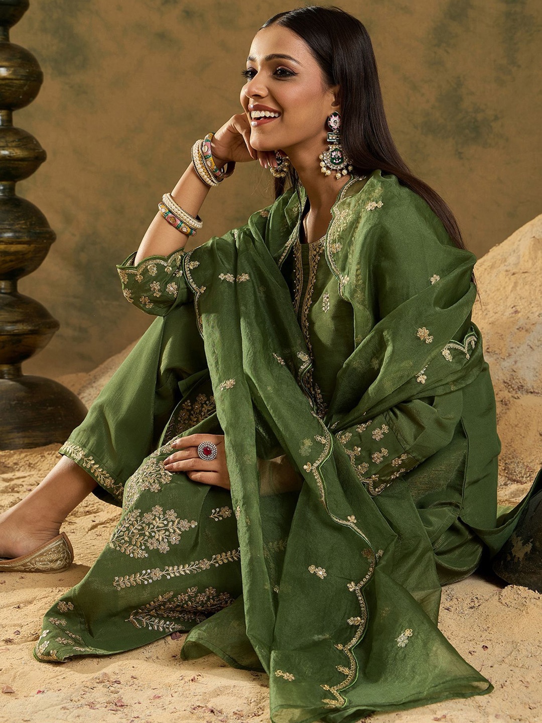 Indo Era Women Ethnic Motifs Embroidered Regular Gotta Patti Kurta with Trousers & With Dupatta, Green
Indo Era Women Ethnic Motifs Embroidered Regular Gotta Patti Kurta with Trousers & With Dupatta, Green