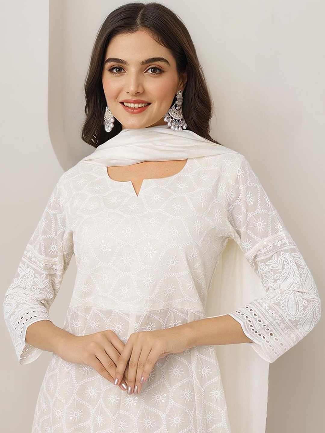 Ishin Ethnic Motifs Embroidered Regular Pure Cotton A-Line Kurta with Trousers & Dupatta, Off white
Ishin Ethnic Motifs Embroidered Regular Pure Cotton A-Line Kurta with Trousers & Dupatta, Off white