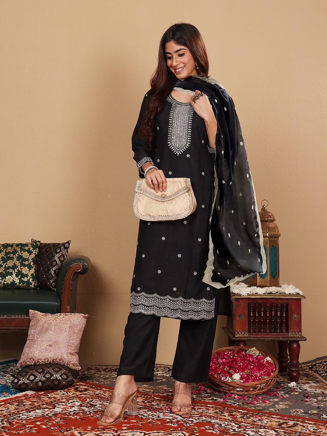 Varanga Ethnic Motifs Embroidered Sequinned Pure Silk Kurta With Trousers & Dupatta, Black
Varanga Ethnic Motifs Embroidered Sequinned Pure Silk Kurta With Trousers & Dupatta, Black