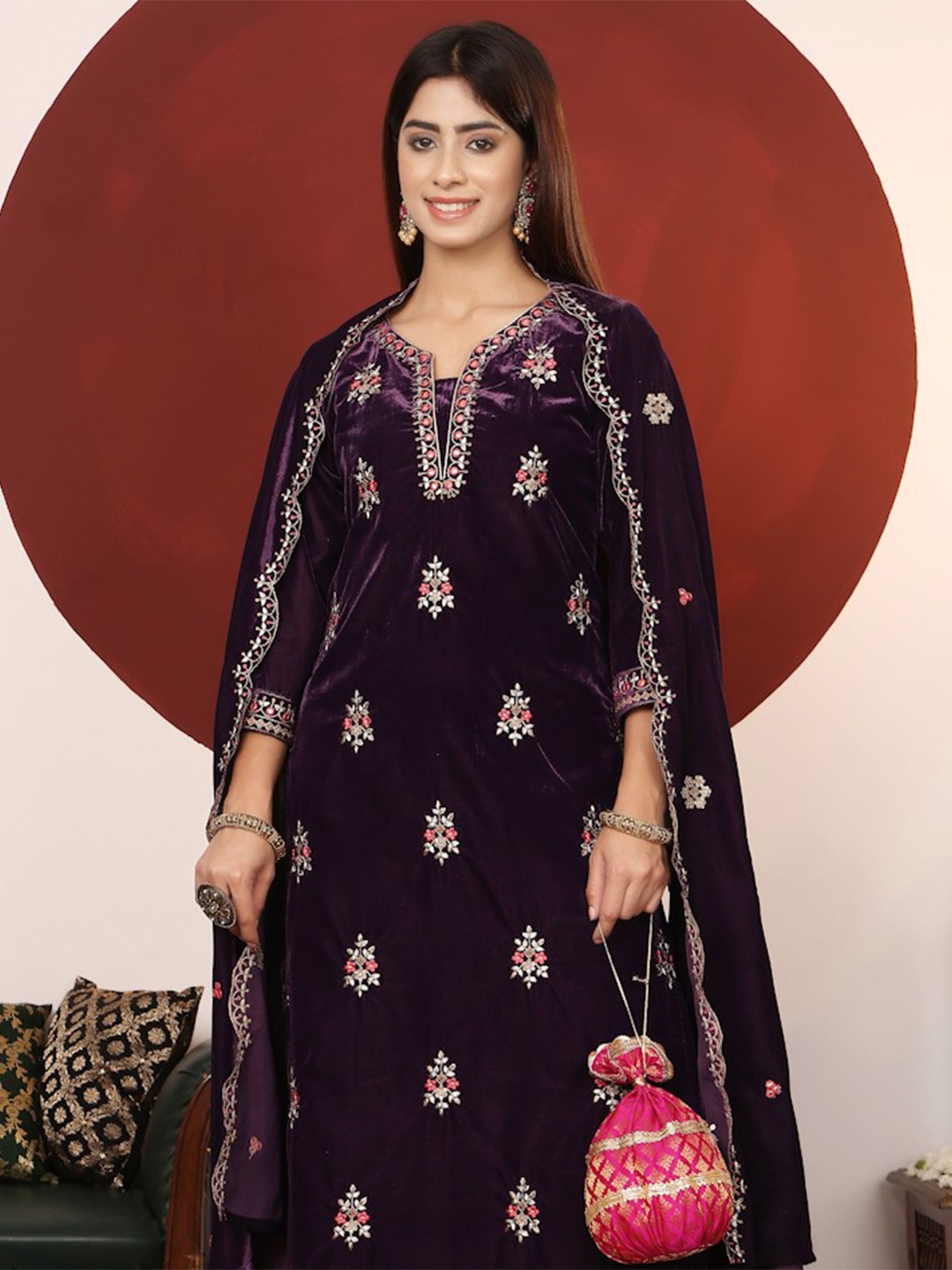 Varanga Floral Embroidered Regular Velvet Straight Kurta with Palazzos & Dupatta, Purple
Varanga Floral Embroidered Regular Velvet Straight Kurta with Palazzos & Dupatta, Purple
