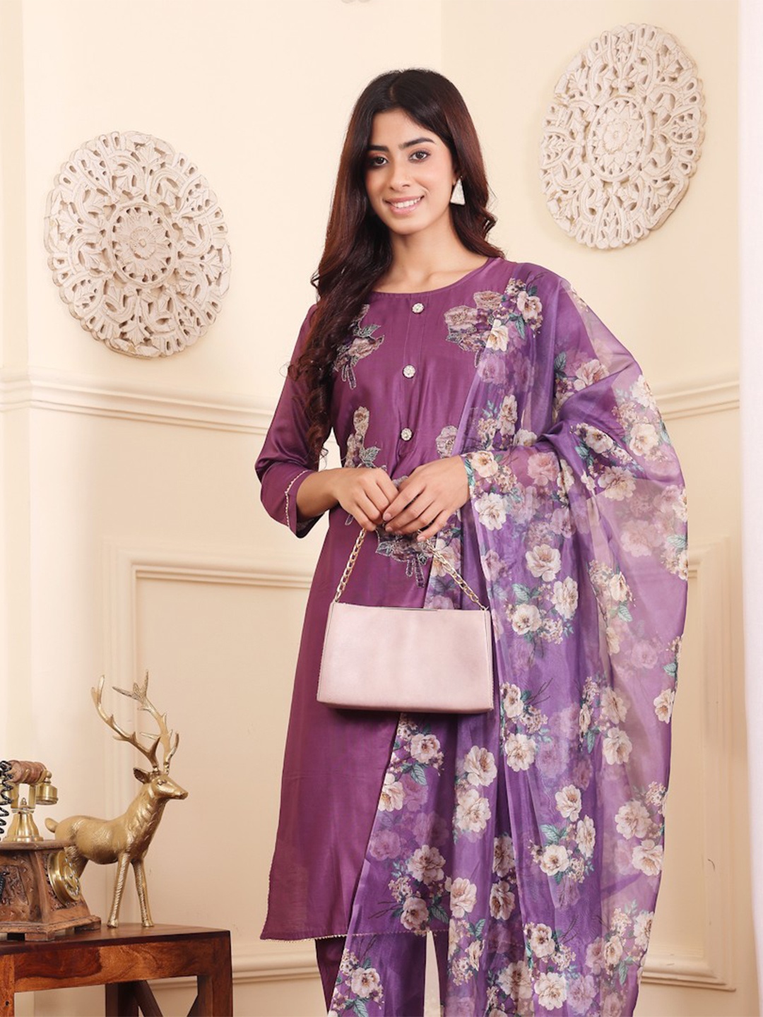 Varanga Women Floral Printed Regular Beads and Stones Kurta with Trouser & Dupatta, Purple
Varanga Women Floral Printed Regular Beads and Stones Kurta with Trouser & Dupatta, Purple