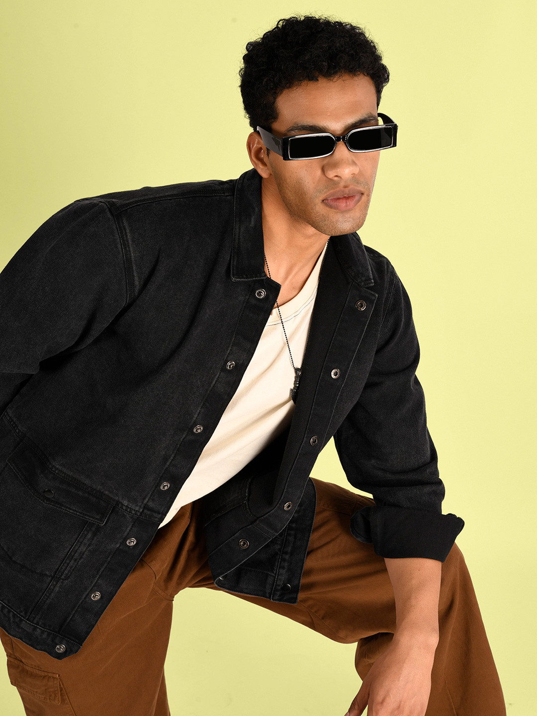 Bene Kleed Spread Collar Relaxed Fit Pure Cotton Denim Jacket, Black 
Bene Kleed Spread Collar Relaxed Fit Pure Cotton Denim Jacket, Black