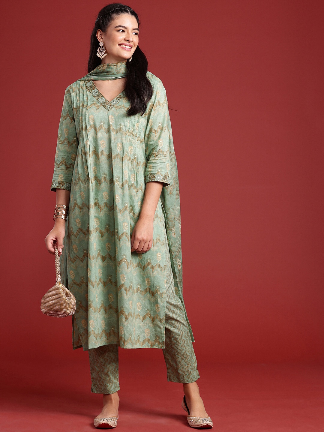 Anouk Ethnic Motifs Printed Sequinned Pure Cotton Kurta With Trousers & Dupatta, Green
Anouk Ethnic Motifs Printed Sequinned Pure Cotton Kurta With Trousers & Dupatta, Green