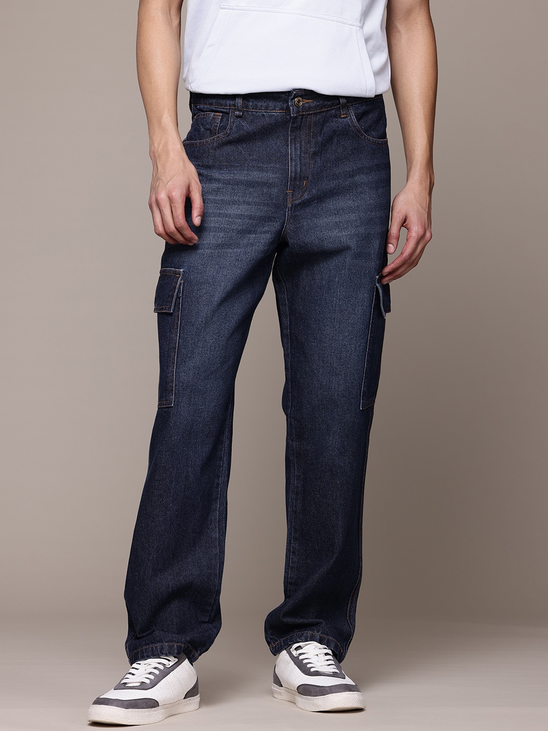 The Roadster Lifestyle Co. Men Pure Cotton Light Fade Cargo Style Relaxed Fit Jeans, Navy blue
The Roadster Lifestyle Co. Men Pure Cotton Light Fade Cargo Style Relaxed Fit Jeans, Navy blue
