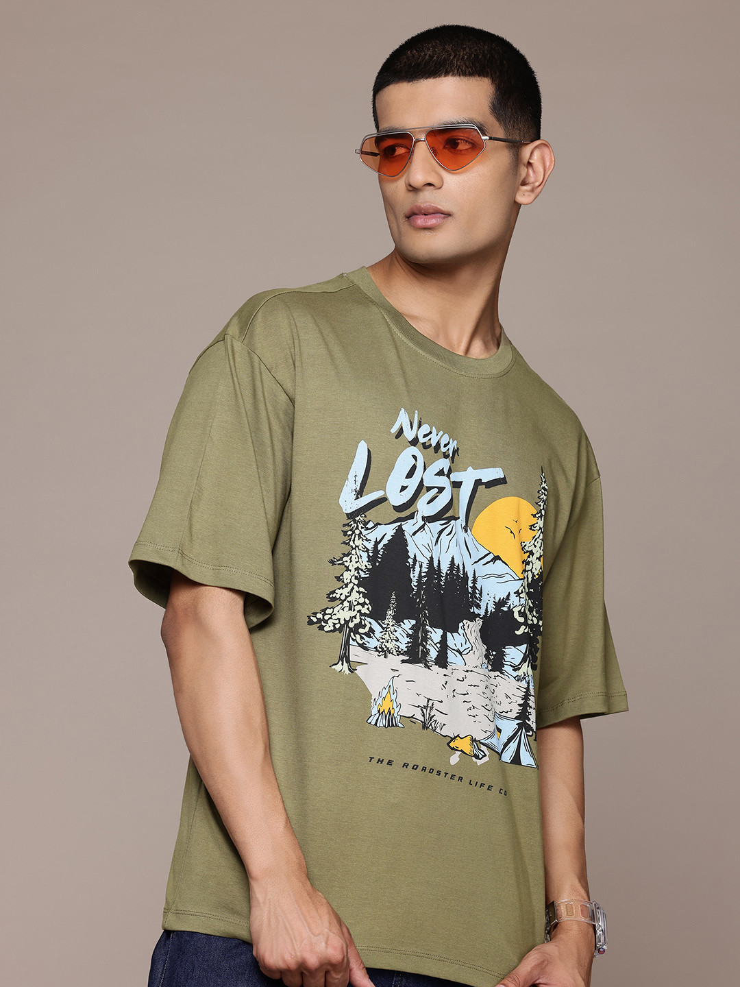 The Roadster Lifestyle Co. Printed Drop-Shoulder Sleeves Pure Cotton Relaxed T-shirt, Olive
The Roadster Lifestyle Co. Printed Drop-Shoulder Sleeves Pure Cotton Relaxed T-shirt, Olive