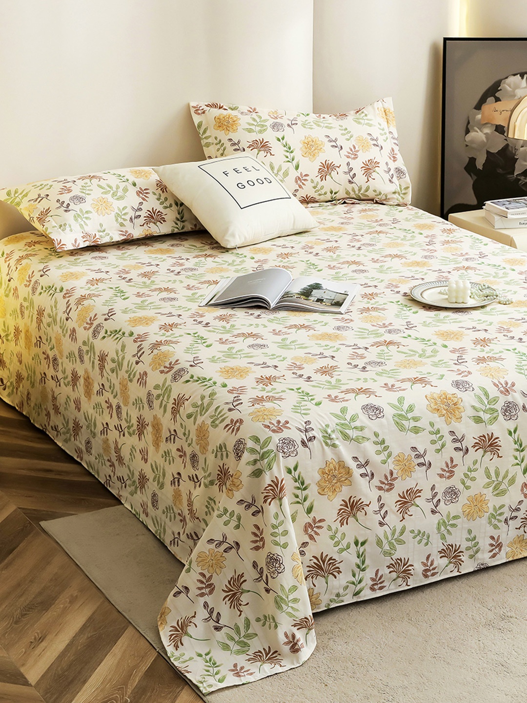 Story@home Off White Floral Printed 300 TC Microfiber King Bedsheet with 2 Pillow Covers
Story@home Off White Floral Printed 300 TC Microfiber King Bedsheet with 2 Pillow Covers